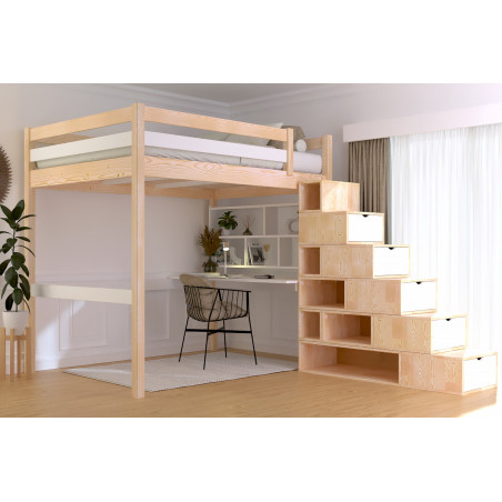 Cama alta de 140 x 200 de madera maciza con escalera cúbica y barniz natural/blanco