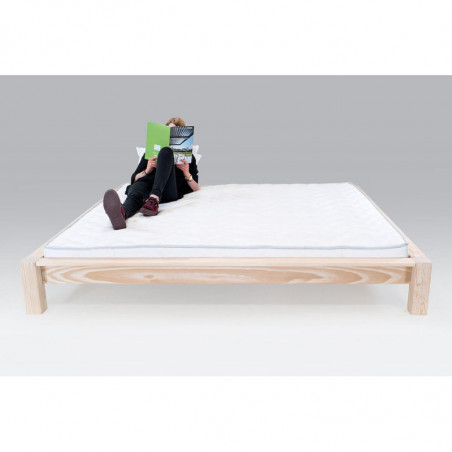 SUPER KING SIZE BED 200 X 200