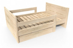 Extendable bed for children with storage drawer