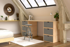 Wooden bar stool with screw