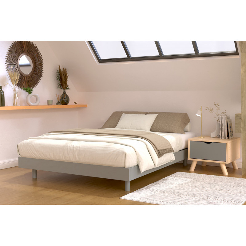 Letto in legno massello 140x200 con finitura grigia