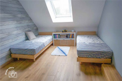 Letti gemelli in legno massiccio con testiere Twin - 80x190